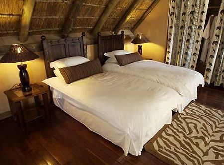 Deception Valley Lodge Hainaveld Game Farm Buitenkant foto